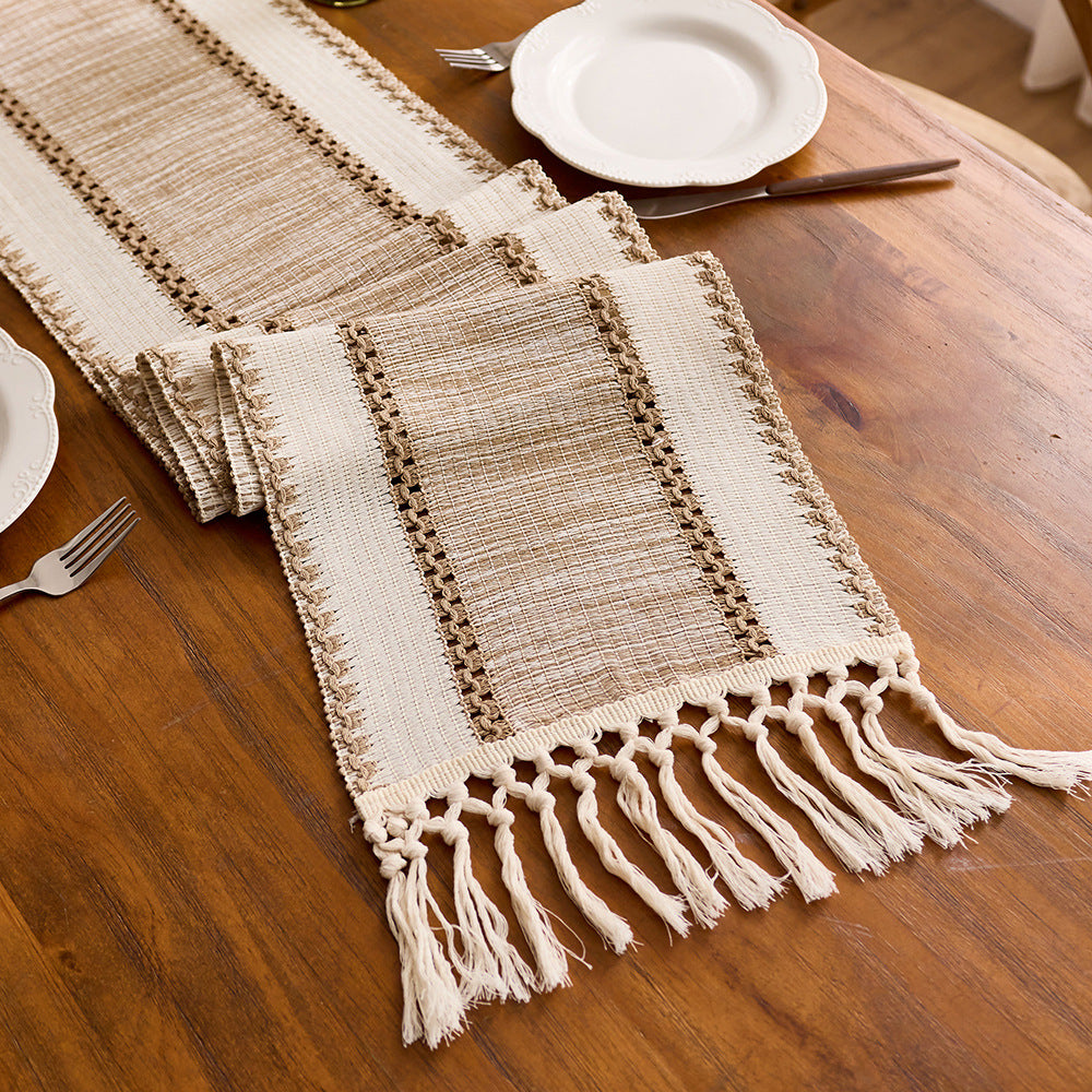 Aven Linen Table Runner