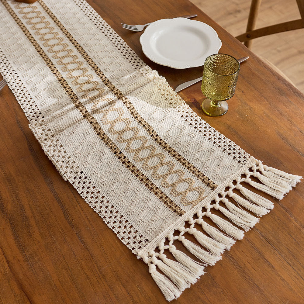 Aven Linen Table Runner