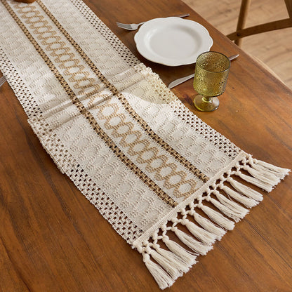 Aven Linen Table Runner